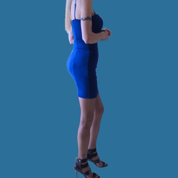 dress - Picture 3 of 4